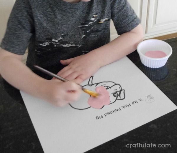 Animal ABC Art Book - kids will love this fun art activity!