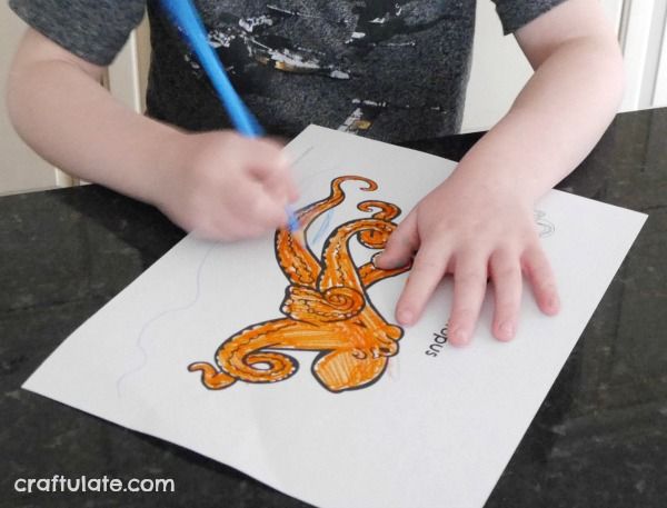 Animal ABC Art Book - kids will love this fun art activity!