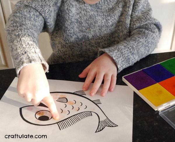 Fingerprint Fish - a fun art project for kids