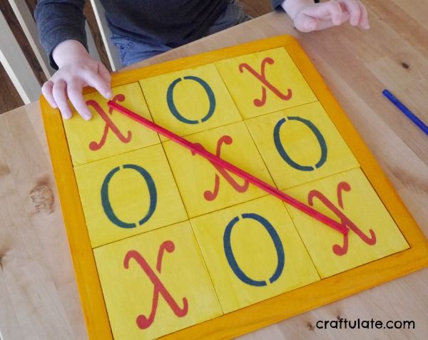 DIY Wooden Tic Tac Toe - a homemade toy to make for kids!
