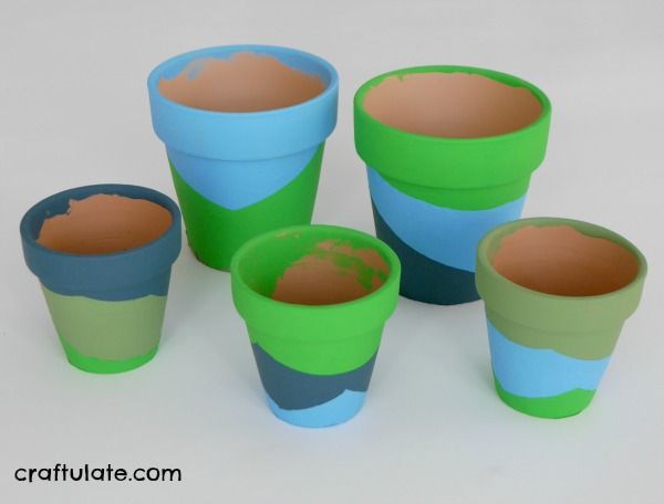 Color Block Painted Plant Pots - kids can help with this craft!