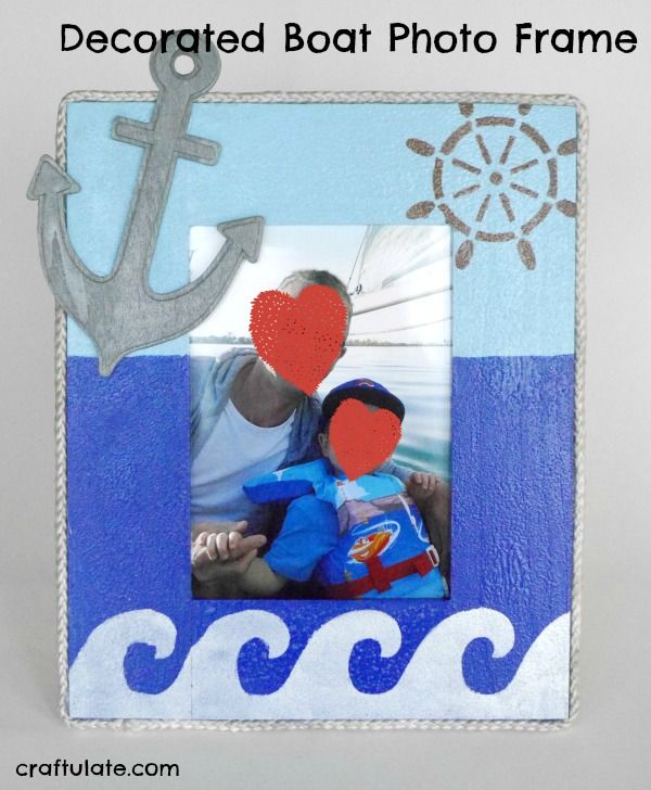 Decorated Boat Photo Frame - kids can help make this gift!