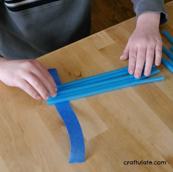 Straw Pan Flute Craft - an easy craft that kids can make on their own!