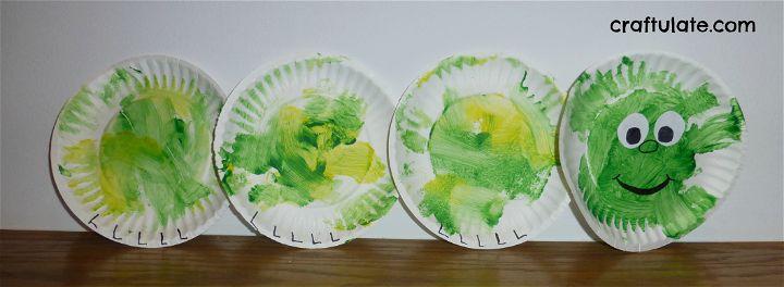 Paper Plate Caterpillar