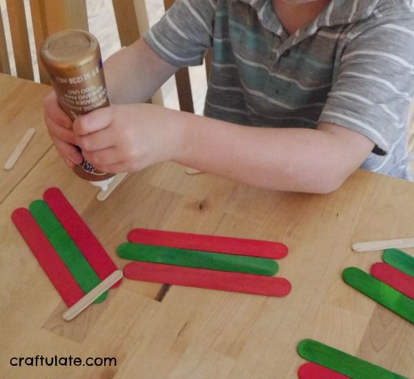 Craft Stick Crates - kids will love designing and making these!