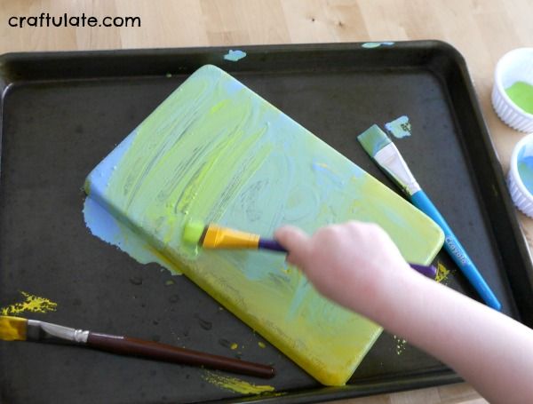 Painting On Ice - a winter art activity for kids!