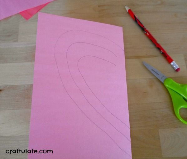 Valentines Cutting Hearts Activity - great for fine motor practice!