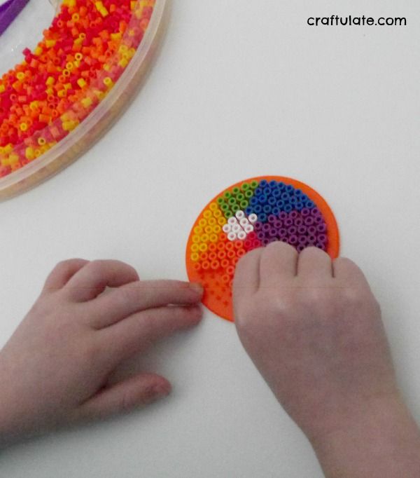 Summer Melty Bead Magnets - a fun craft for kids to design and make!