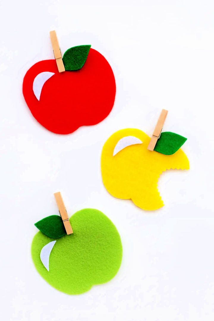 Sweet and Simple Felt Apple Craft