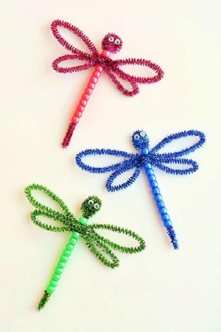  Pipe Cleaner Dragonflies