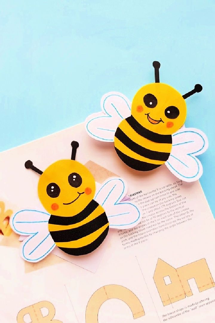 DIY Bumble Bee Bookmark