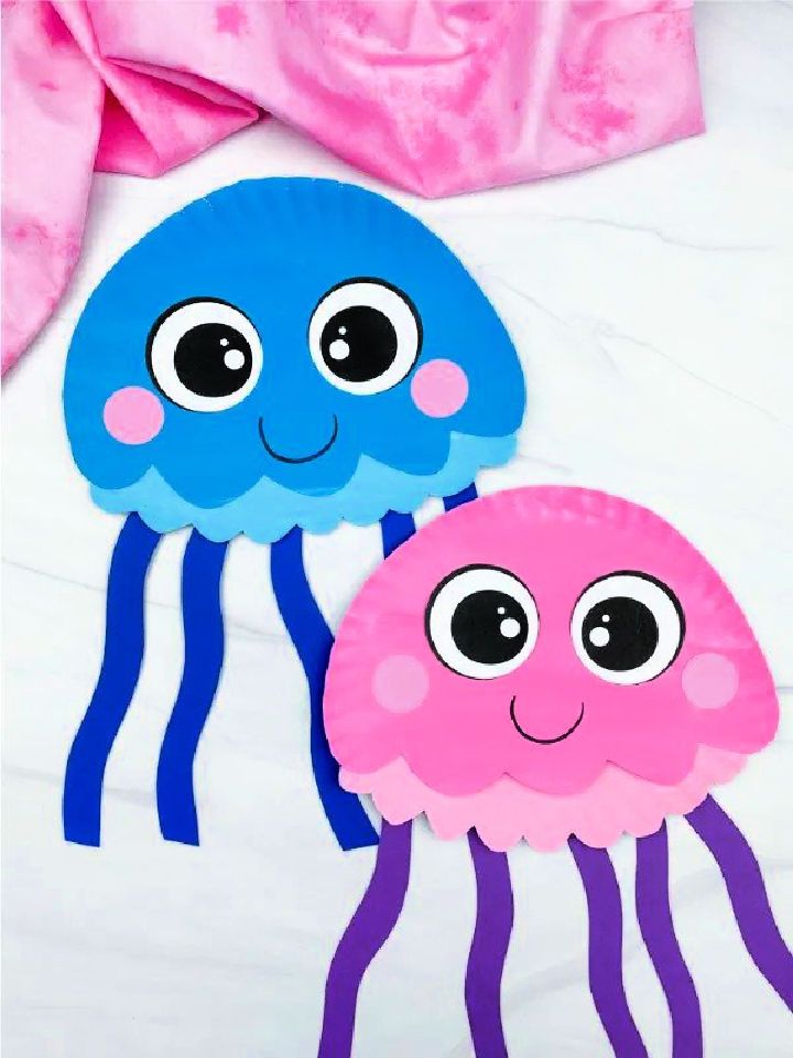 DIY Paper Plate Jellyfish Craft 