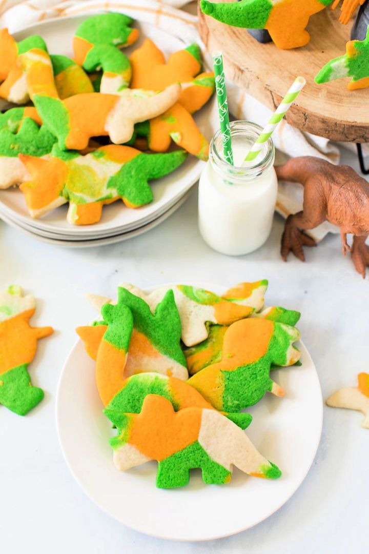 Marbled Dinosaur Cookies