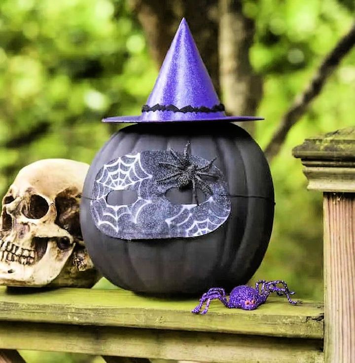 Witch Pumpkin Craft