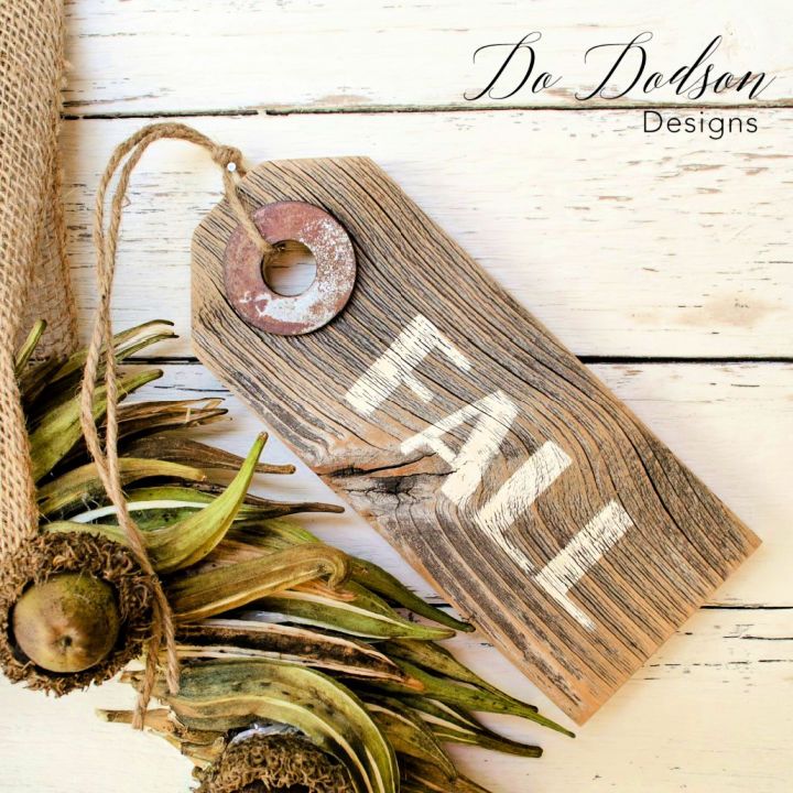 Easiest DIY Wood Box Centerpiece You'll Ever Make - Do Dodson Designs