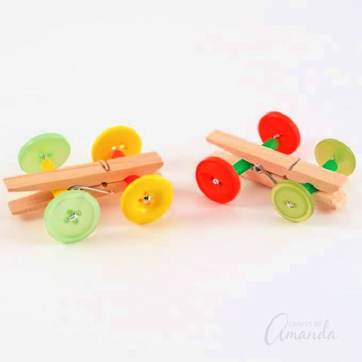 How to Make a Clothespin Button Car