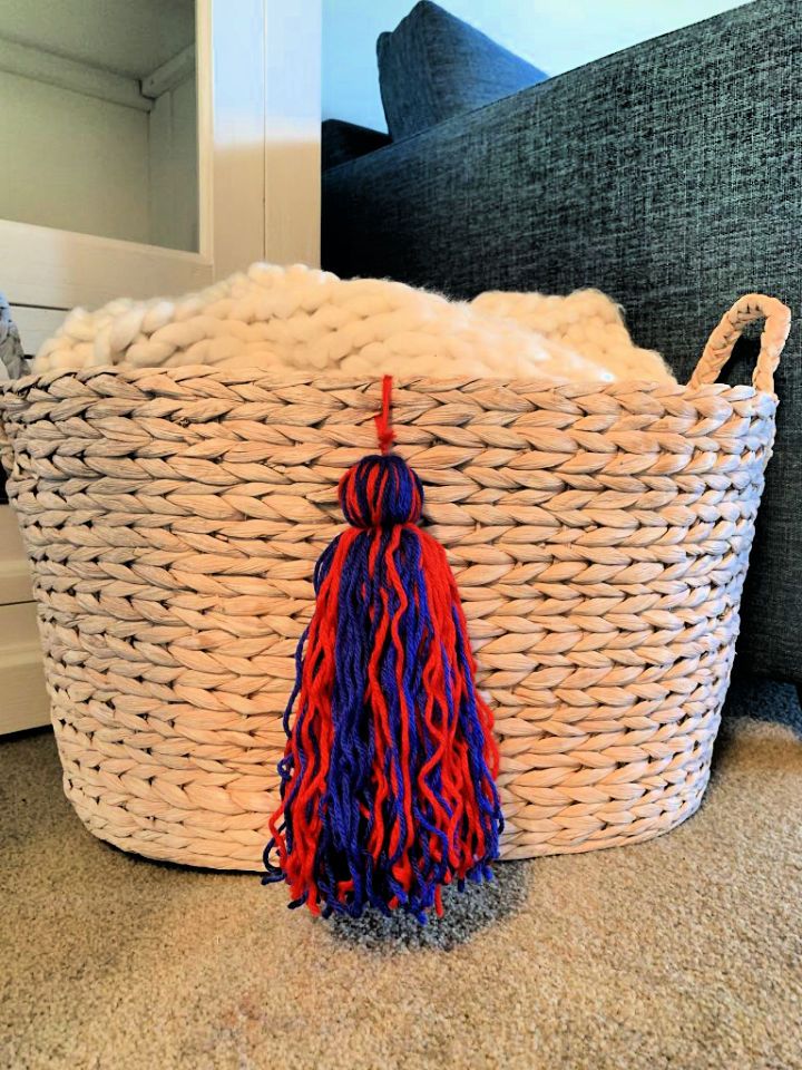 How to Make a Jumbo Yarn Tassel