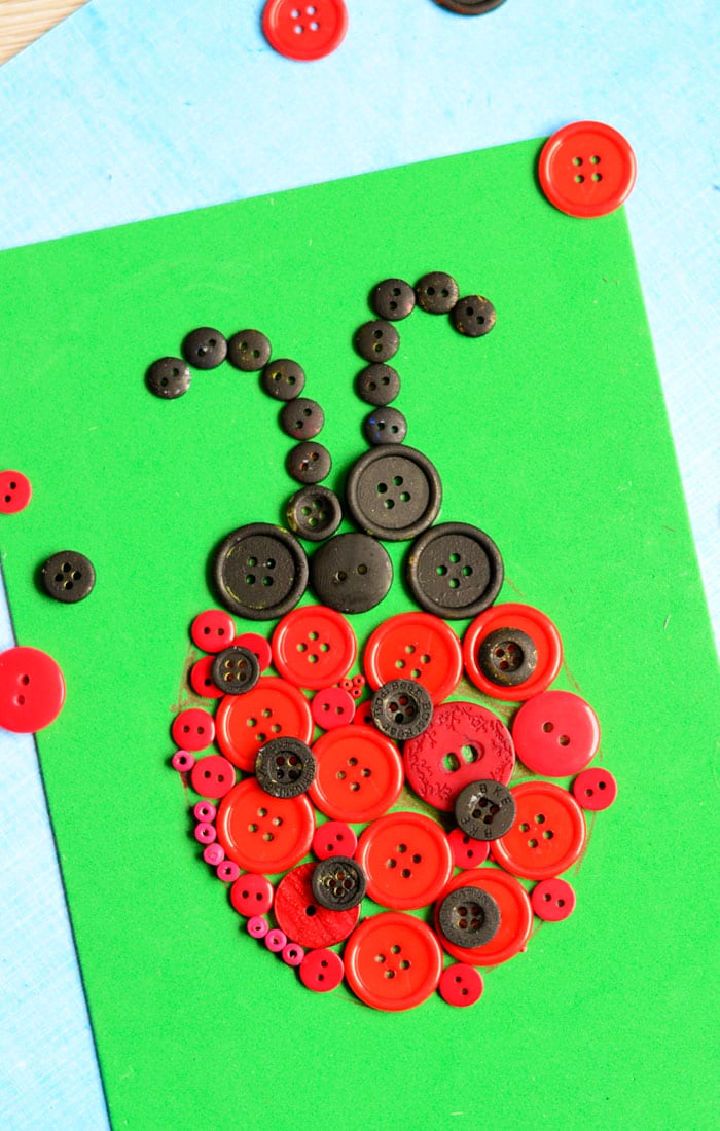 Simple Button Fish Craft For Kids - I Heart Crafty Things