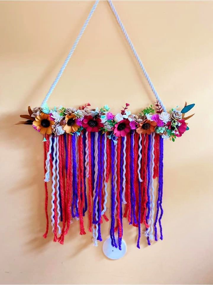 DIY Patriotic Macrame Wall Hanging