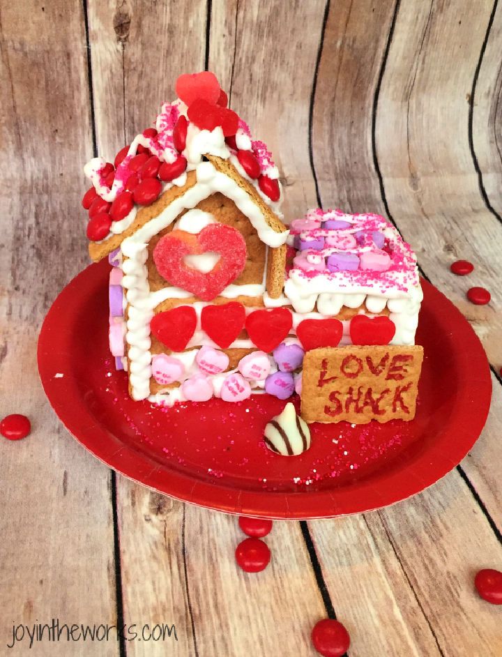 Valentine Candy House