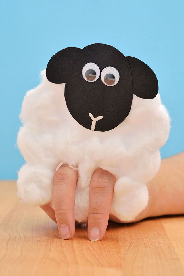 Cool DIY Cotton Ball Sheep