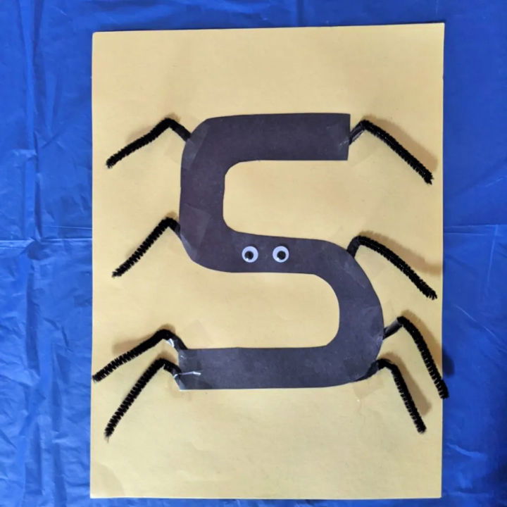 DIY Lowercase Letter S Spider for Preschoolers