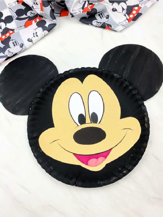 DIY Minnie and Mickey Mouse Using Paper Plate