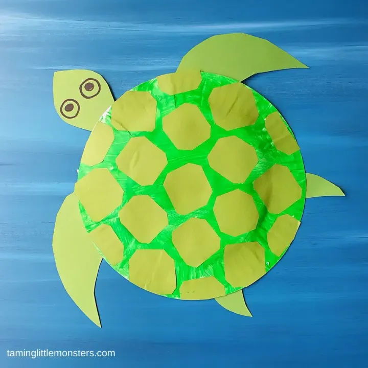 DIY Paper Plate Turtle