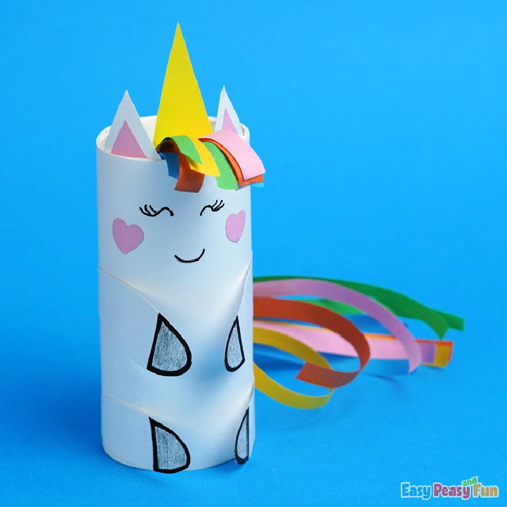 DIY Unicorn Paper Roll