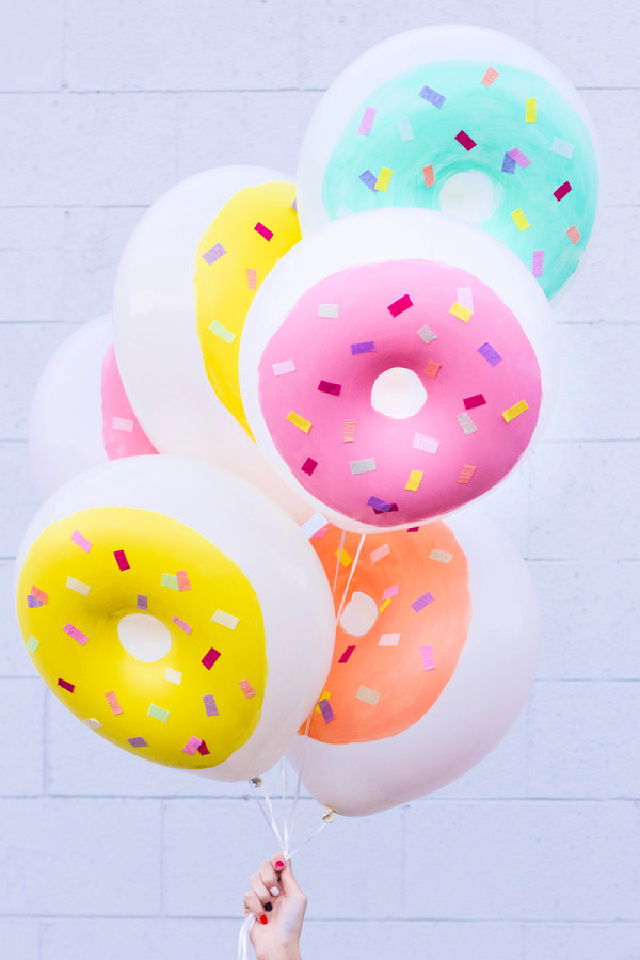 Easy DIY Donut Balloons