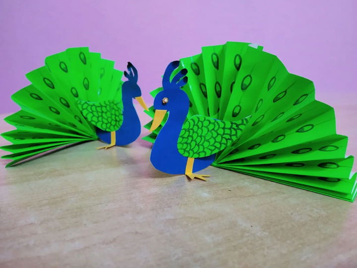 Easy DIY Peacock Paper