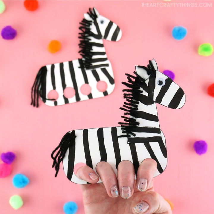 Galloping Finger Puppet Zebra Craft