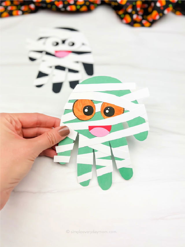 Handprint Mummy Craft