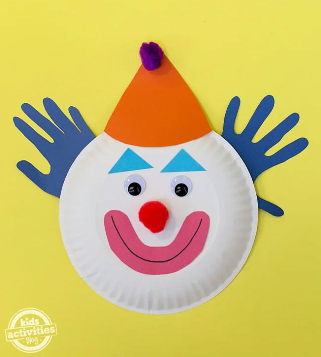 Making Your Own Paper Plate Clown