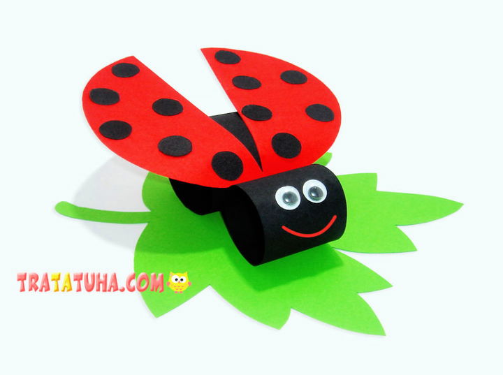 Making a Paper Ladybug