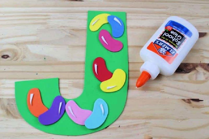 Simple DIY J is for Jelly Beans