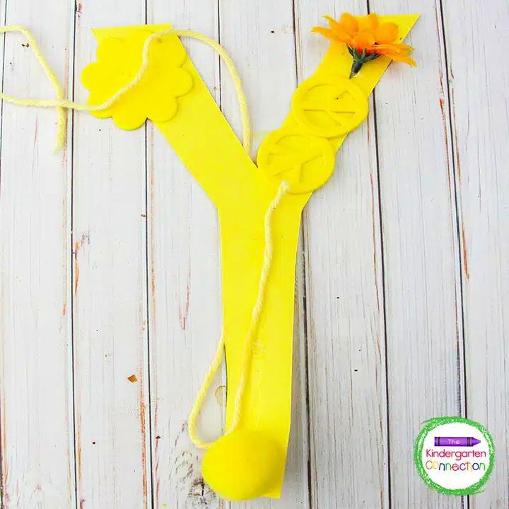 Simple DIY Y is for Yellow